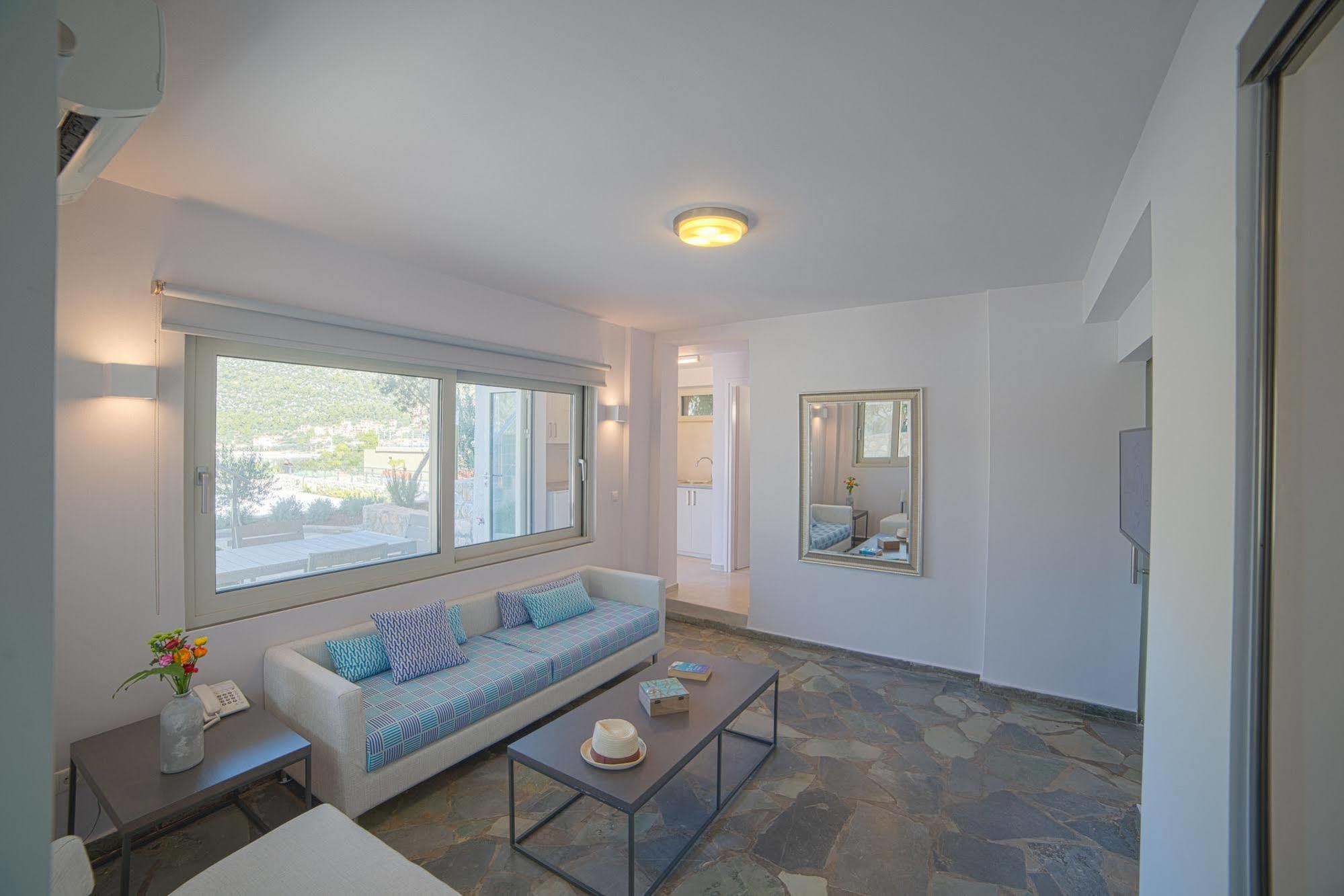 Aparthotel Lavender Cove Kórfos Zewnętrze zdjęcie