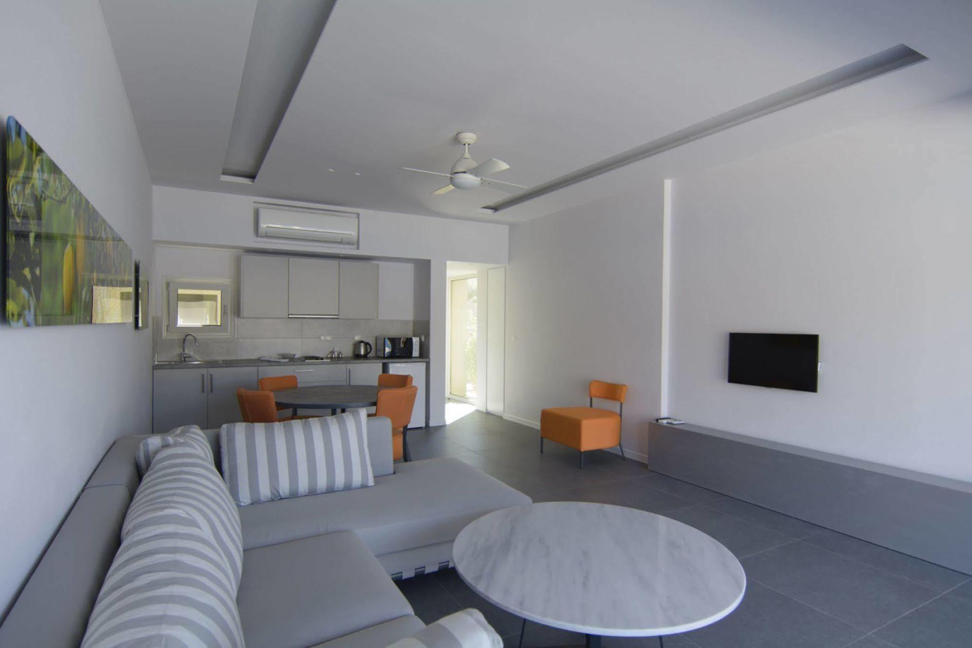 Aparthotel Lavender Cove Kórfos Zewnętrze zdjęcie