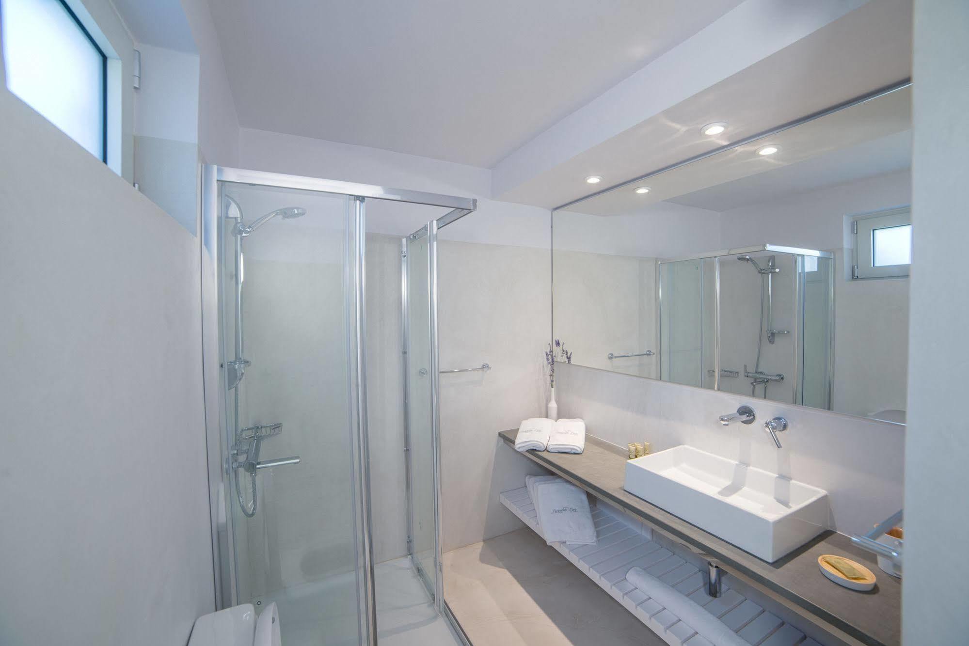 Aparthotel Lavender Cove Kórfos Zewnętrze zdjęcie